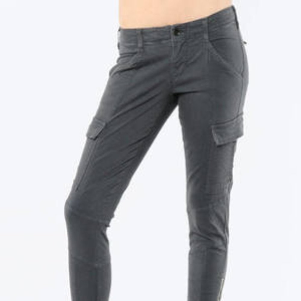J Brand Houlihan Twill Skinny Cargo Pant - Size 26